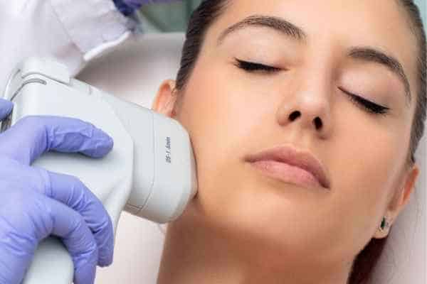 Why Do People Choose HIFU for a Non-Surgical Facelift? 1 Why do people consider HIFU Oxted?